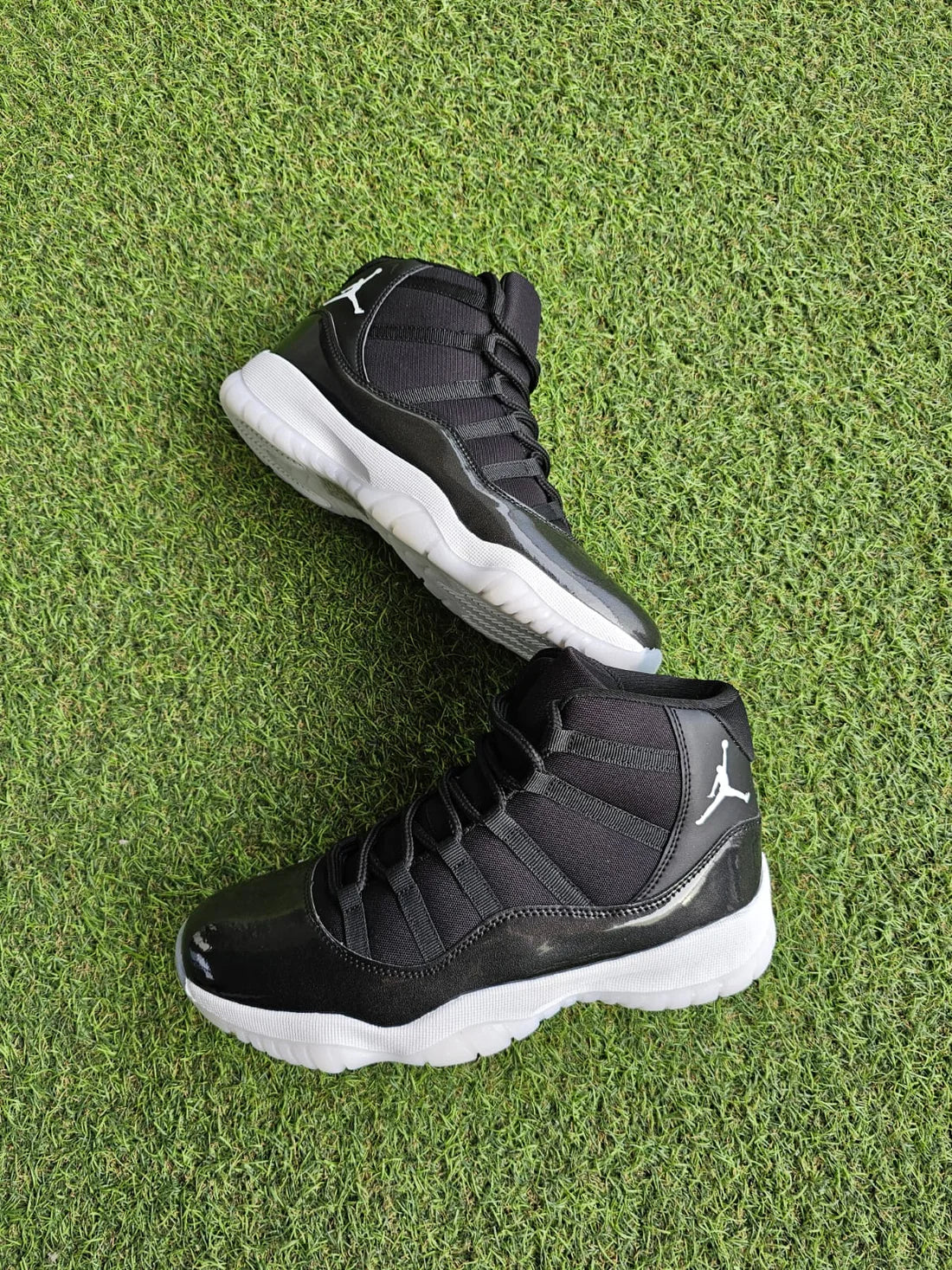 JORDAN 11 BLACK CONTRAREEMBOLSO